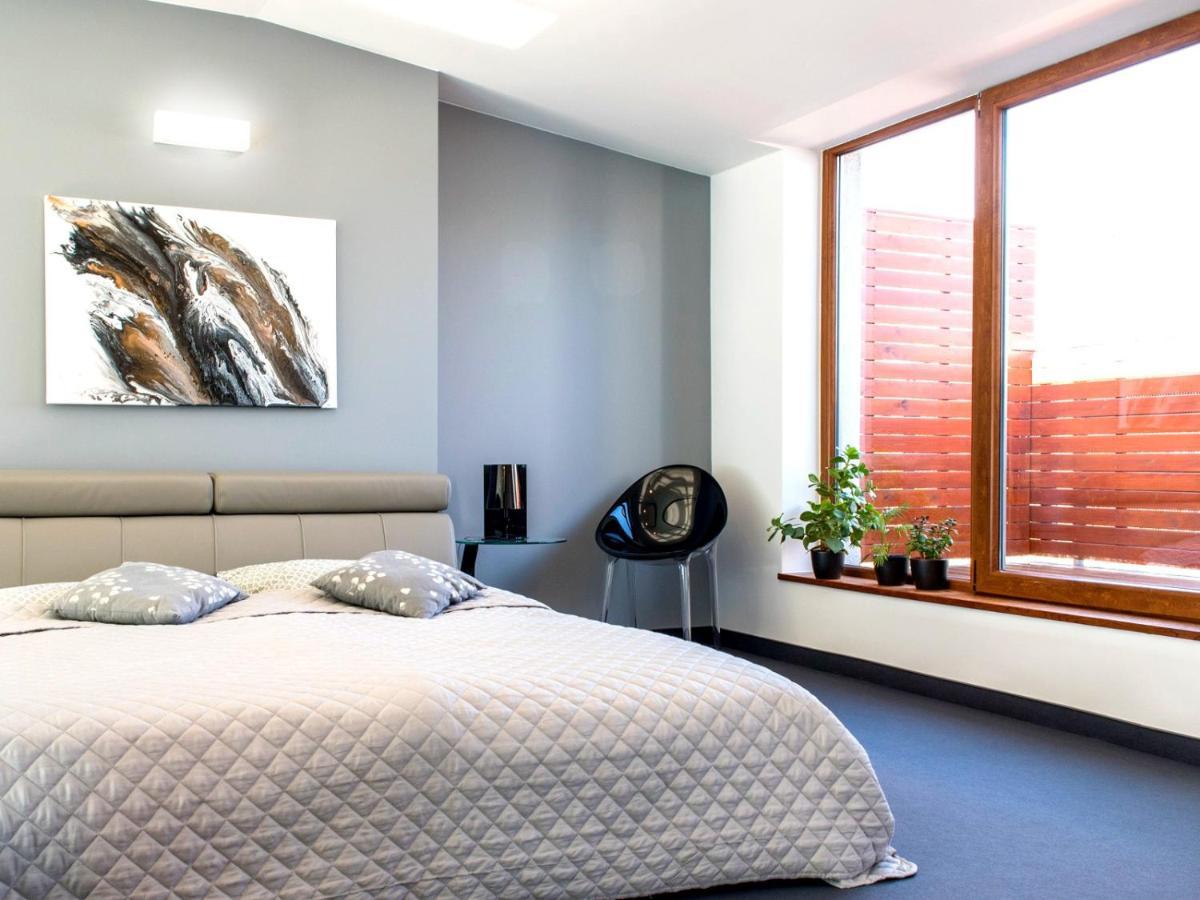 Młyńska 8 Apartament z prywatnym basenem Bielsko-Biała Zewnętrze zdjęcie